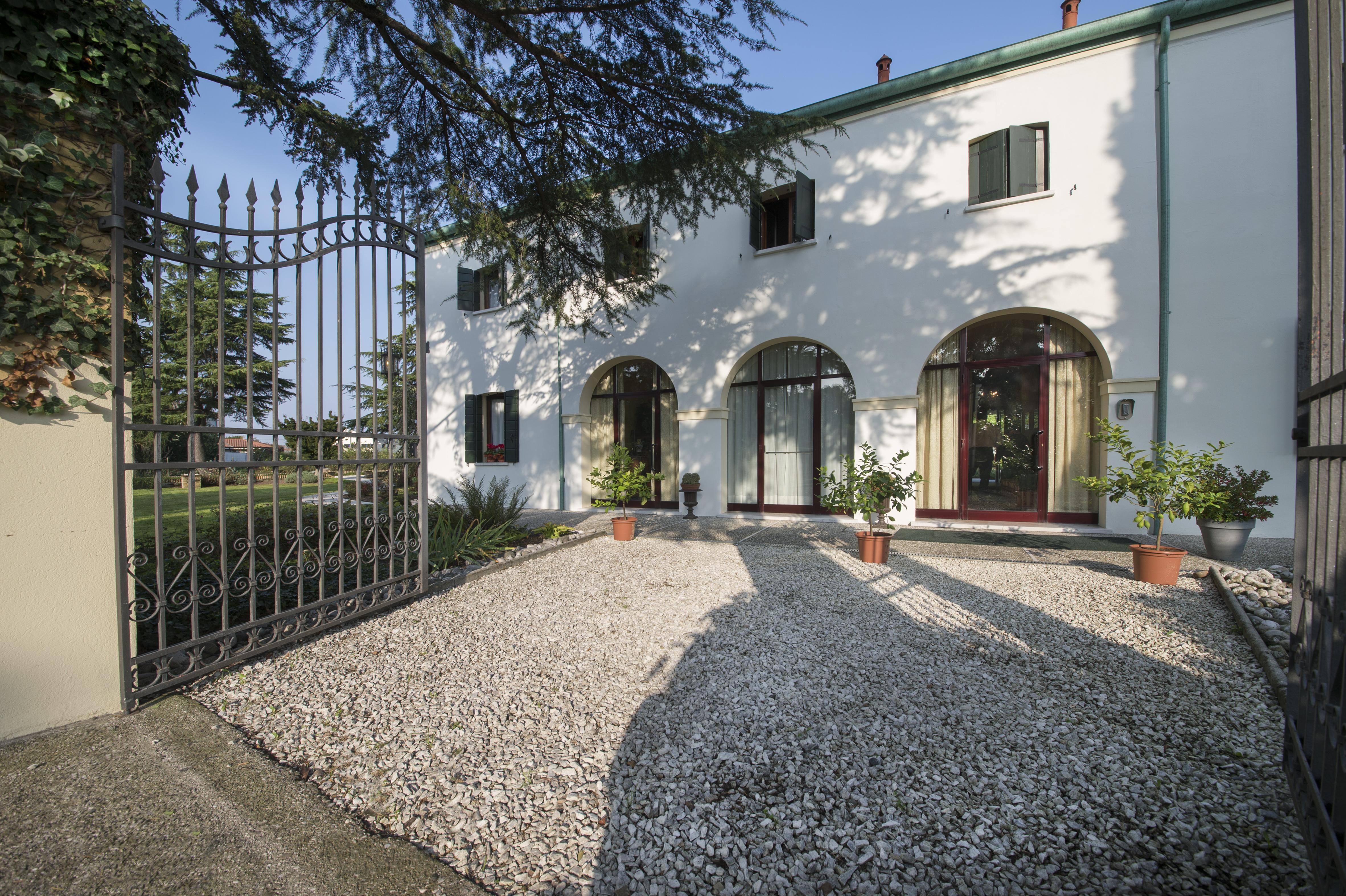 Hotel La Rescossa Mira Exterior photo