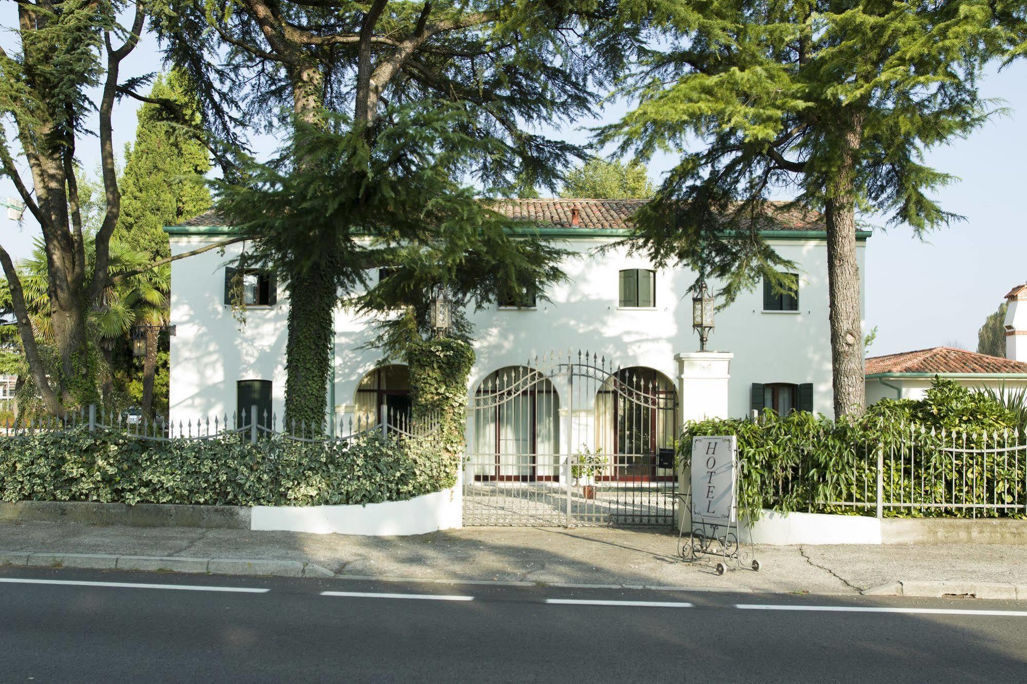 Hotel La Rescossa Mira Exterior photo